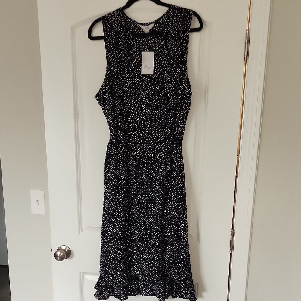 Croft & Barrow Black and White Ruffled Midi Sundress